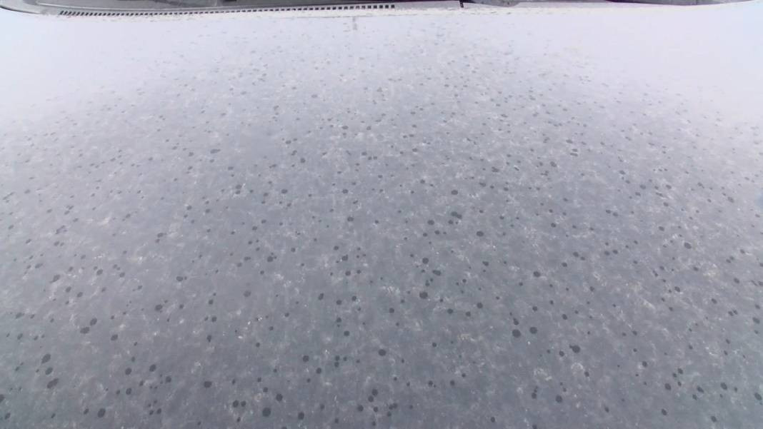 İstanbul’a gökten çamur yağdı! Oto yıkamacılar bayram etti - Resim: 17